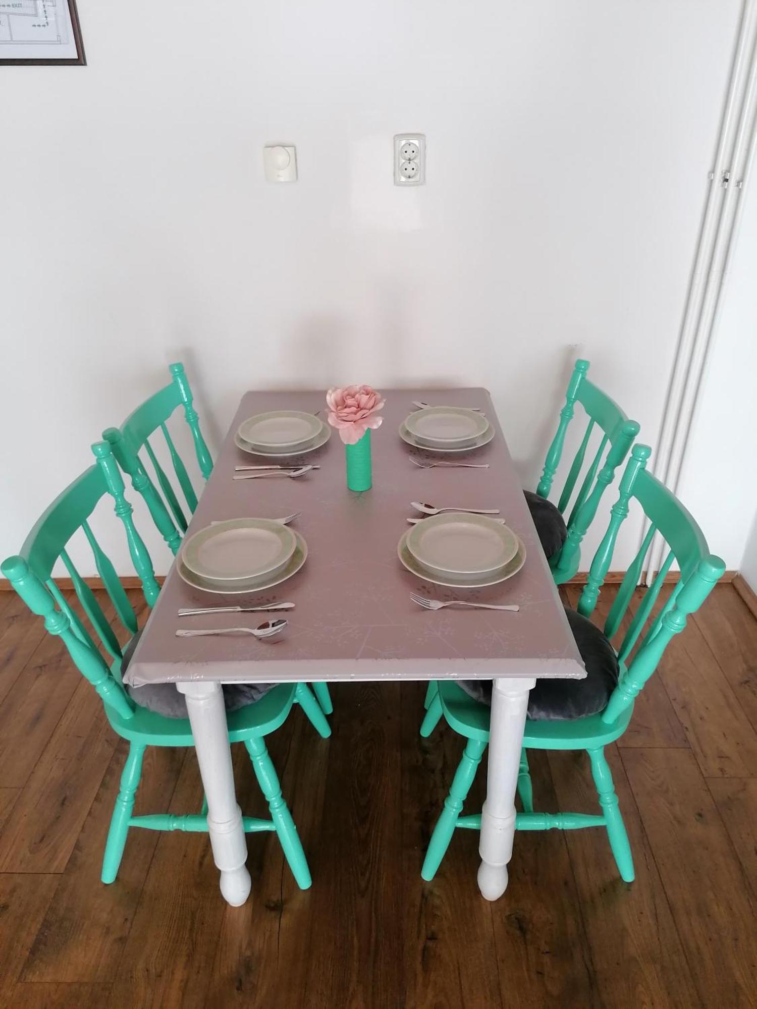 Cozy 1-Bdrm Apt In Dubec, Ideal For Work Or Study Сесвете Экстерьер фото